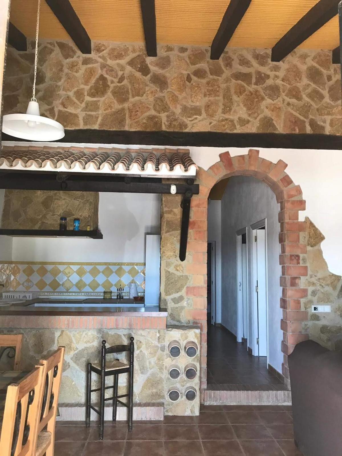La Sombra Del Lagarto Villa Penaflor Luaran gambar