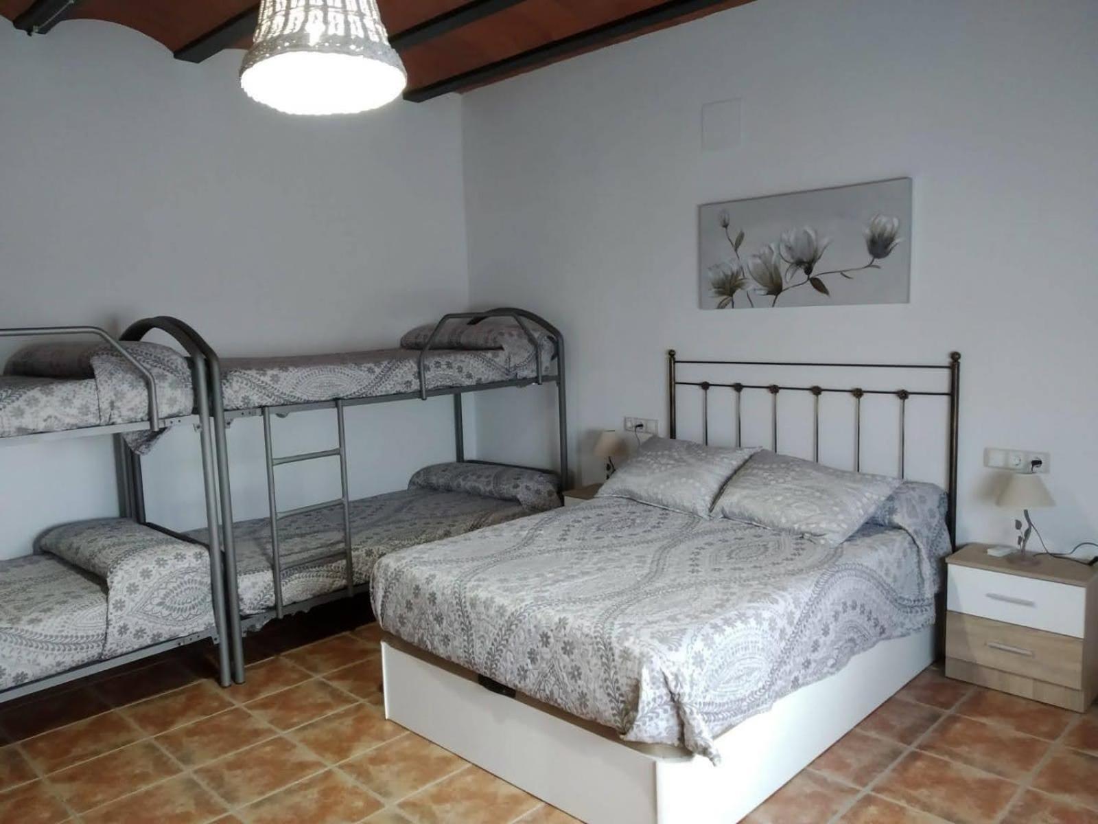 La Sombra Del Lagarto Villa Penaflor Luaran gambar