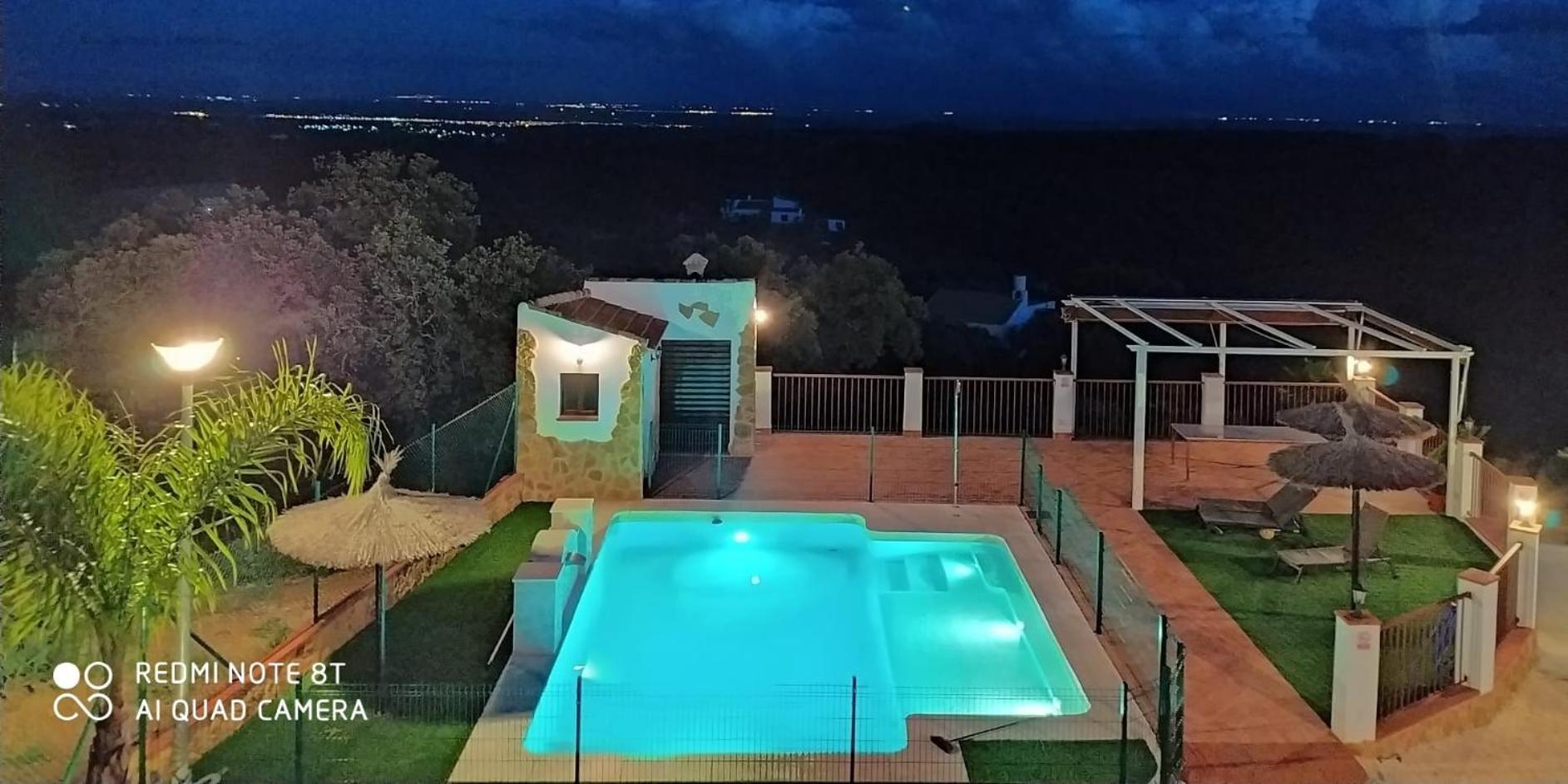 La Sombra Del Lagarto Villa Penaflor Luaran gambar